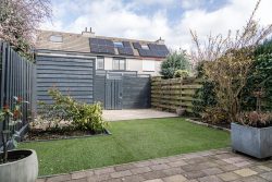 Hoofddorp – Reina Prinsen Geerligsdreef 57 – Foto